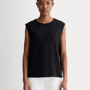 Everlane black air muscle tank